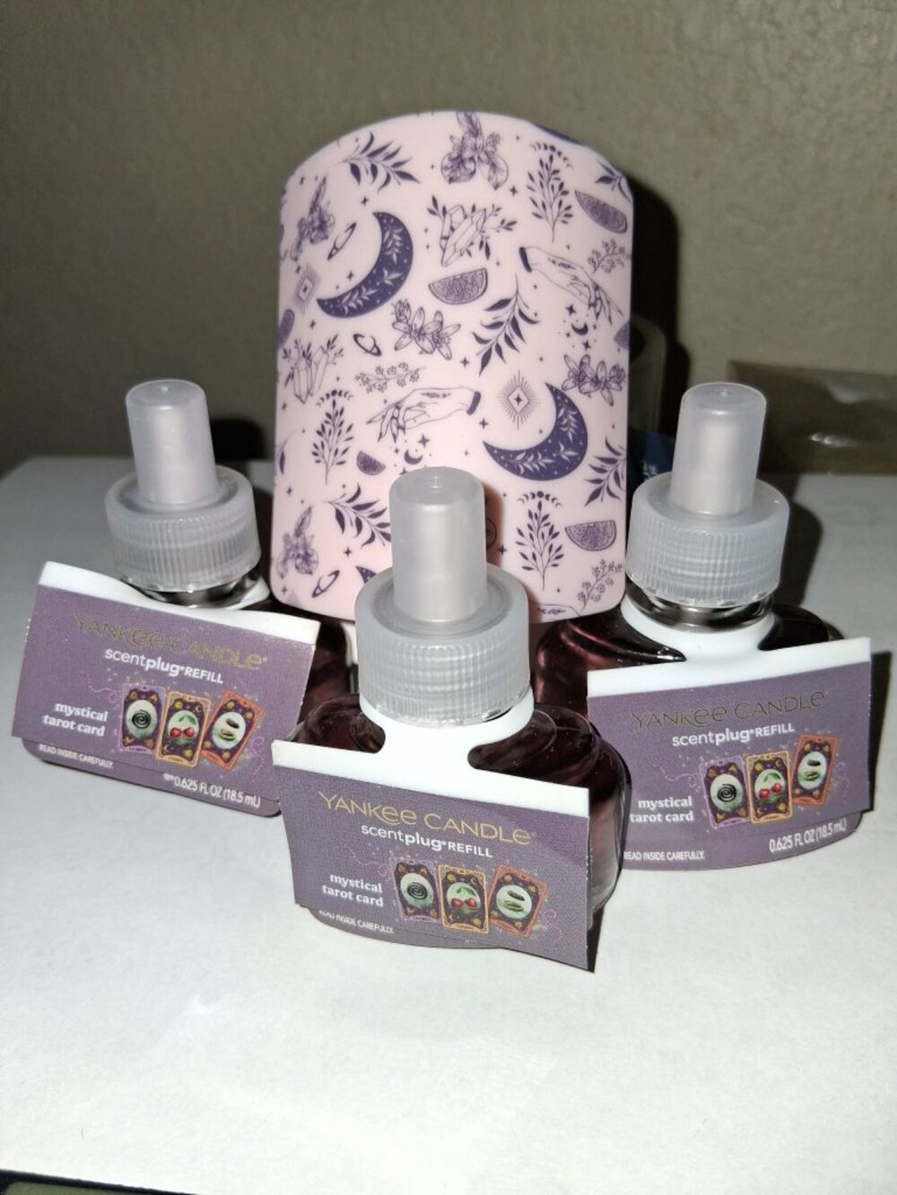 3 Yankee Candle Mystical Tarot Card ScentPlug Refills W/Matching Diffuser NEW